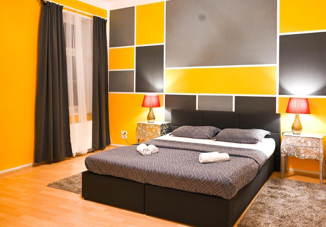 Amazing Suite Altes AKH Vienna Esterno foto