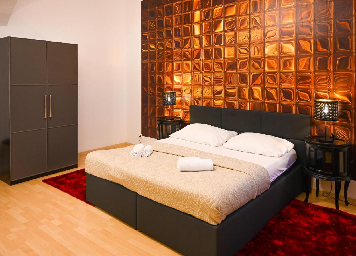 Amazing Suite Altes AKH Vienna Esterno foto